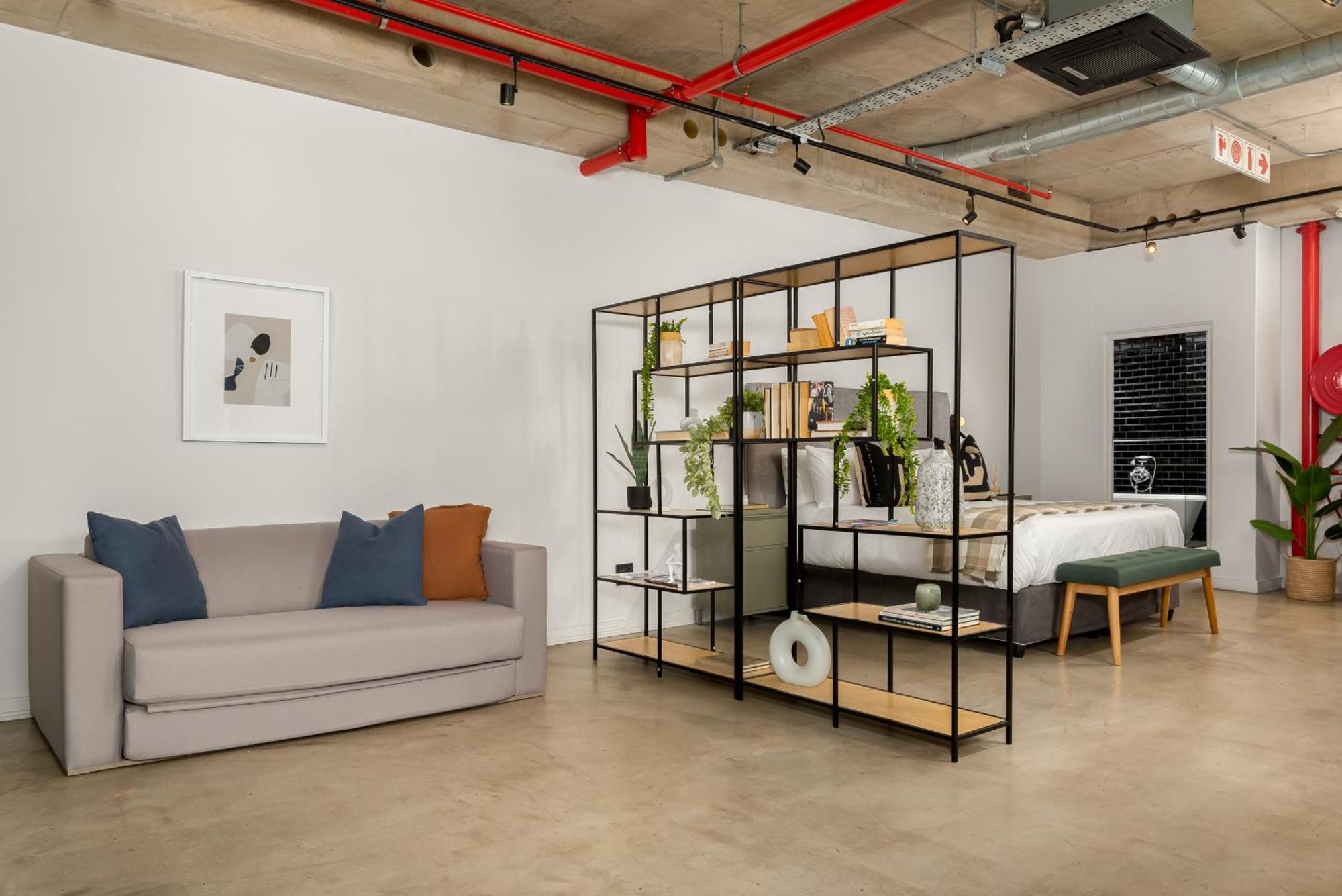 Neighbourgood Loop Street Hotel Cape Town Room photo