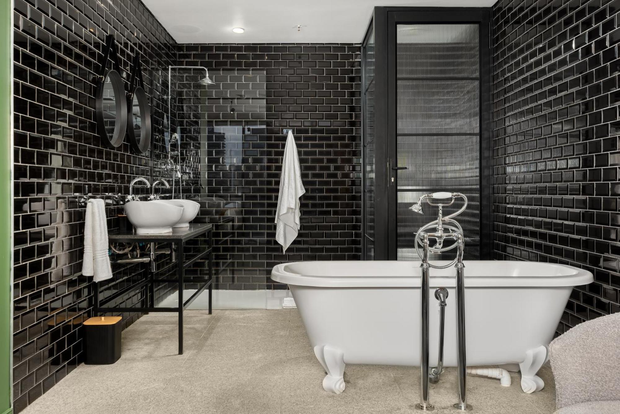 Neighbourgood Loop Street Hotel Cape Town Room photo